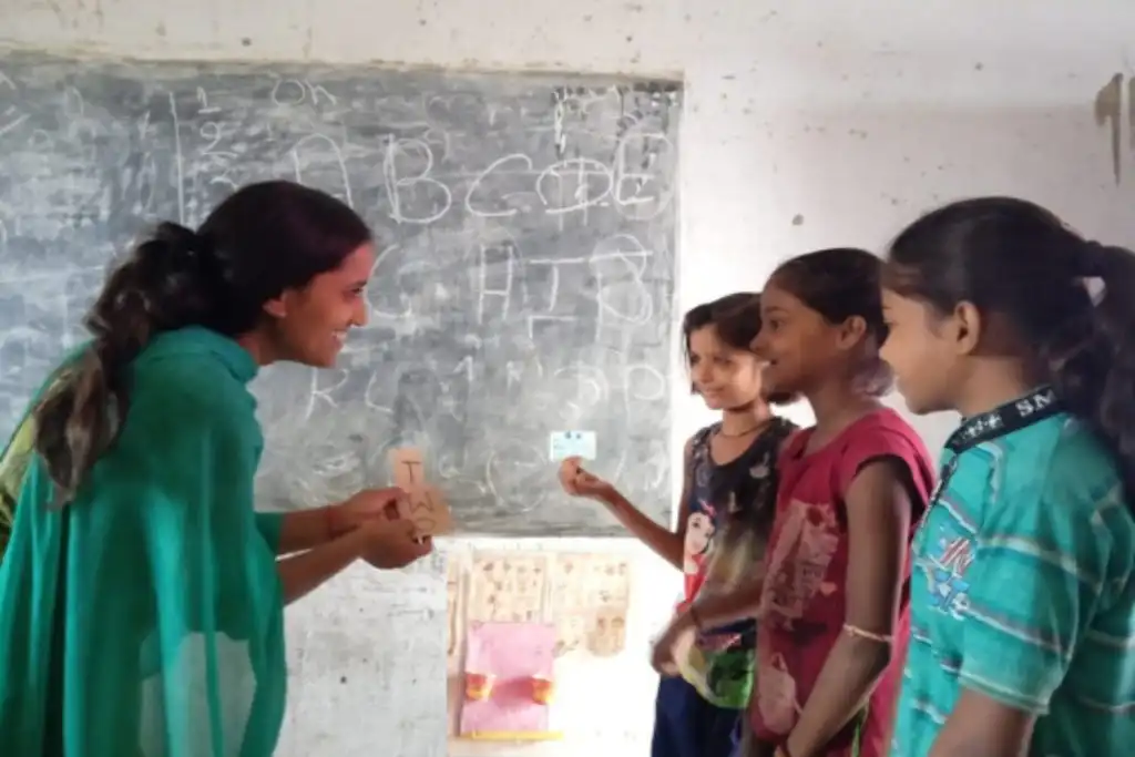 Building local young women as ‘Leaders of Change’