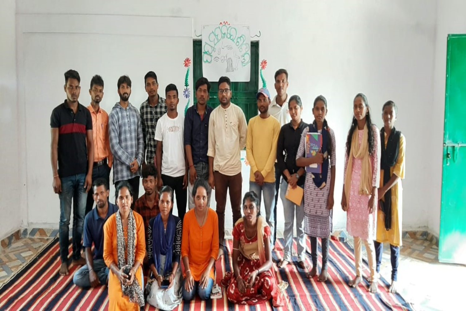 Learning centers based on a community-led education model with Klorofeel