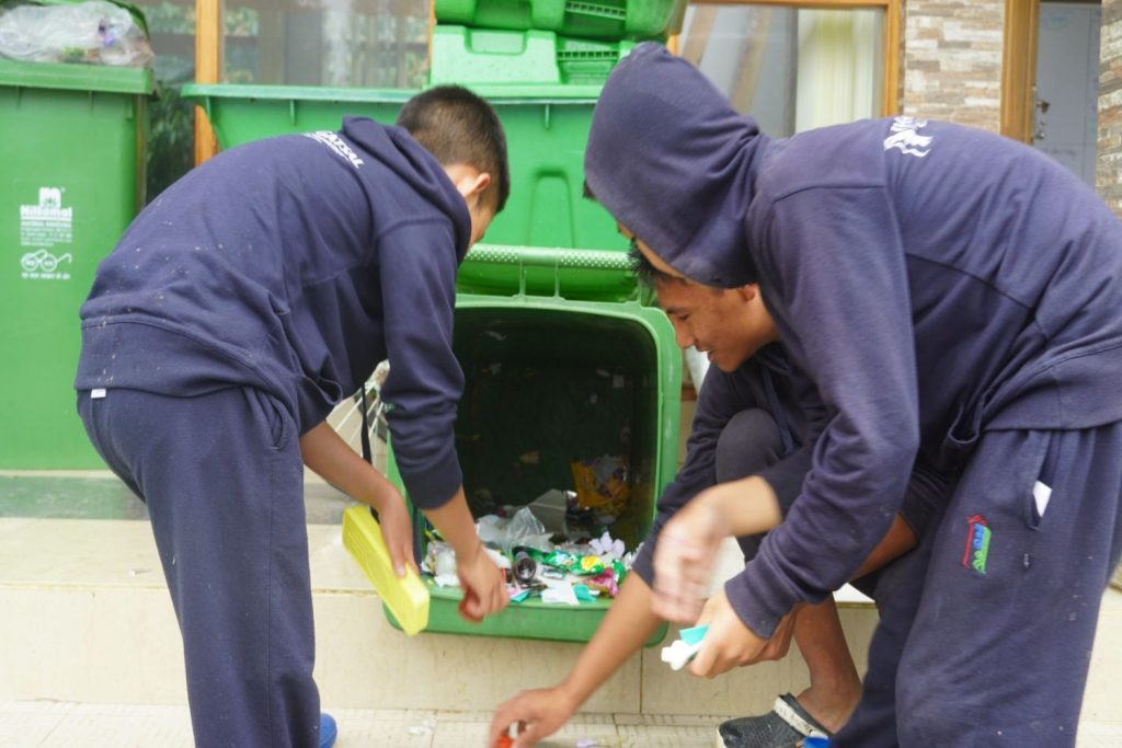 Segregation of plastic by students