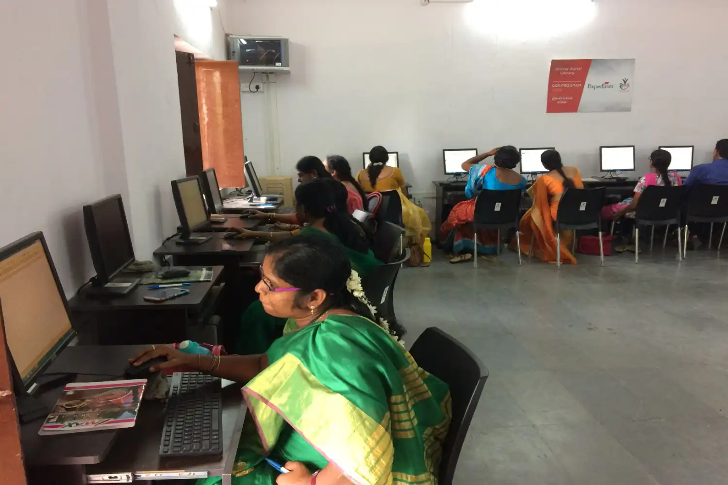 Enabling teachers’ community of practice at scale