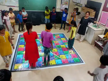 snakes and ladder game